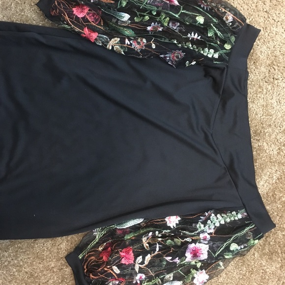 SHEIN off the shoulder black bodycon dress - Picture 6 of 6